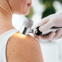 Logo Dermatologie - Haare - Ästhetik Dr. Jahnke und Kollegen