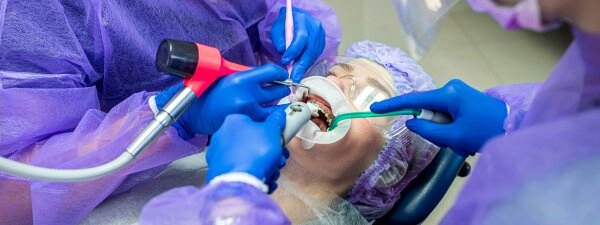 Oralchirurgie